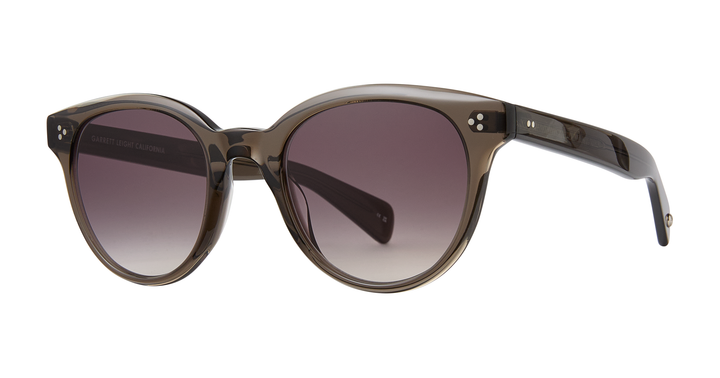 Black Glass/Semi-Flat Waning Moon Gradient