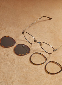 lifestyle|overlay|Monterey::47::Antique Gold