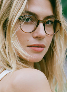 lifestyle|overlay|Marmont::45::Matte Driftwood