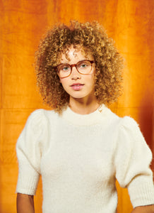 lifestyle|overlay|Riley::48::Blonde Tortoise Fade